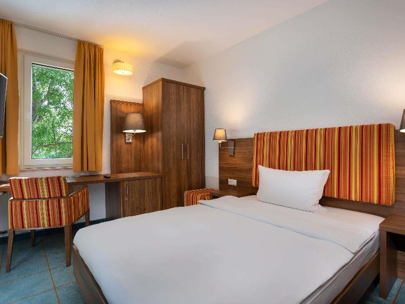 ibis Styles Darmstadt - Oda