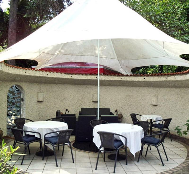 L'Auberge - Genel