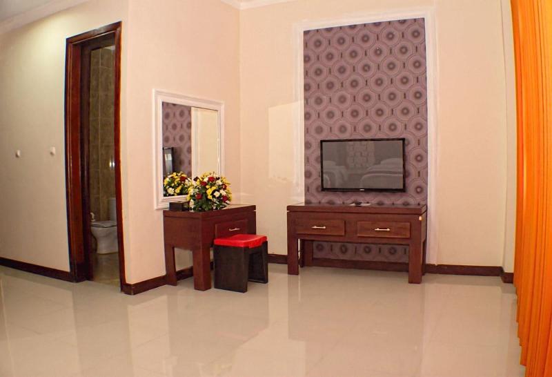 Grand City Batu Hotel - Oda