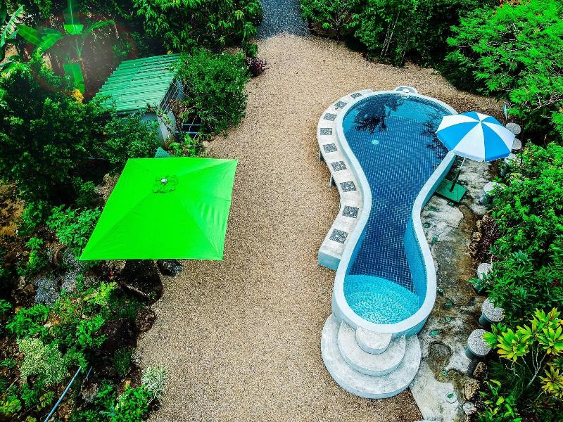 The Mouth Resort - Havuz