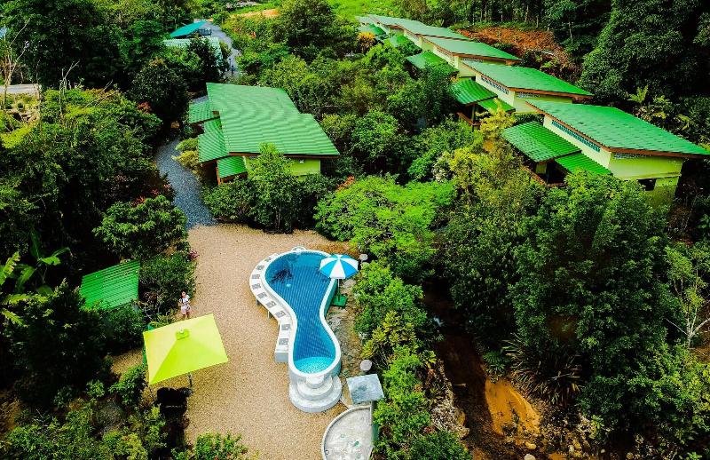 The Mouth Resort - Teras