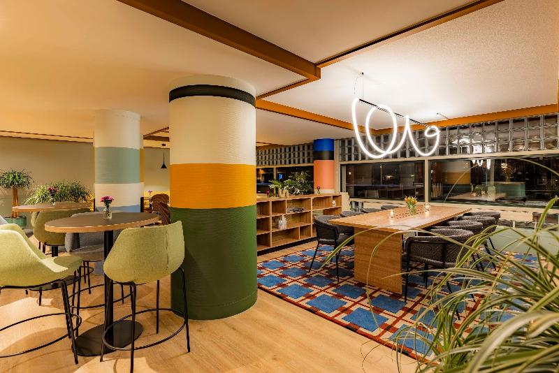 Avani Museum Quarter Amsterdam Hotel-previously NH - Lobi