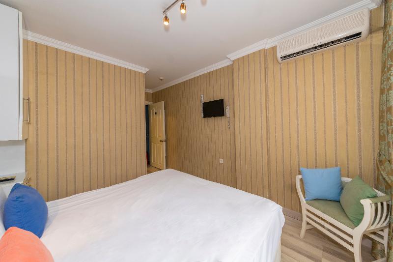 Walnut Shell Hotel - Oda