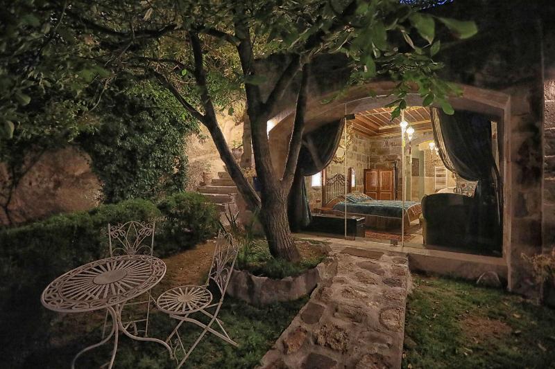 Traveller'S Cave Hotel - Genel