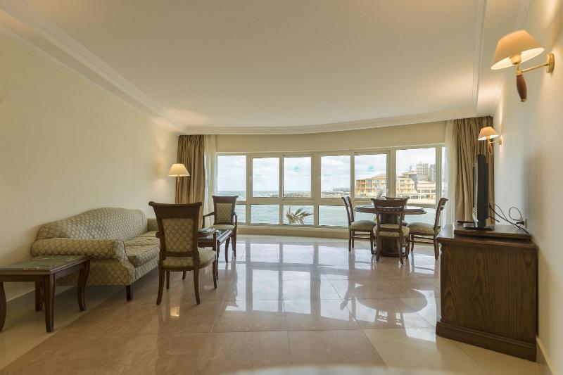 Sunrise Alex Avenue Hotel - Oda