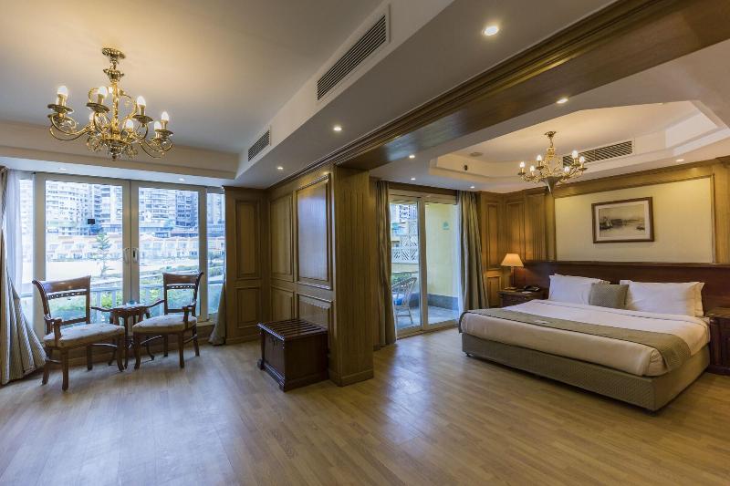 Sunrise Alex Avenue Hotel - Oda