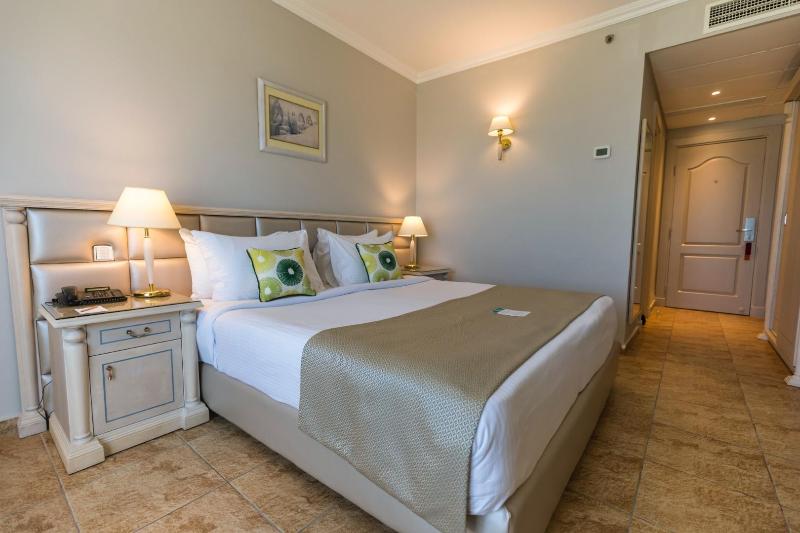 Sunrise Alex Avenue Hotel - Oda