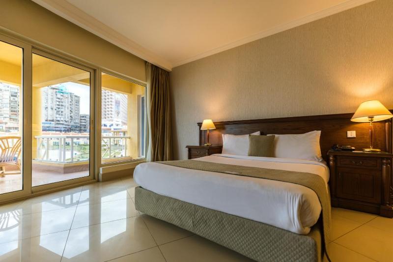 Sunrise Alex Avenue Hotel - Oda