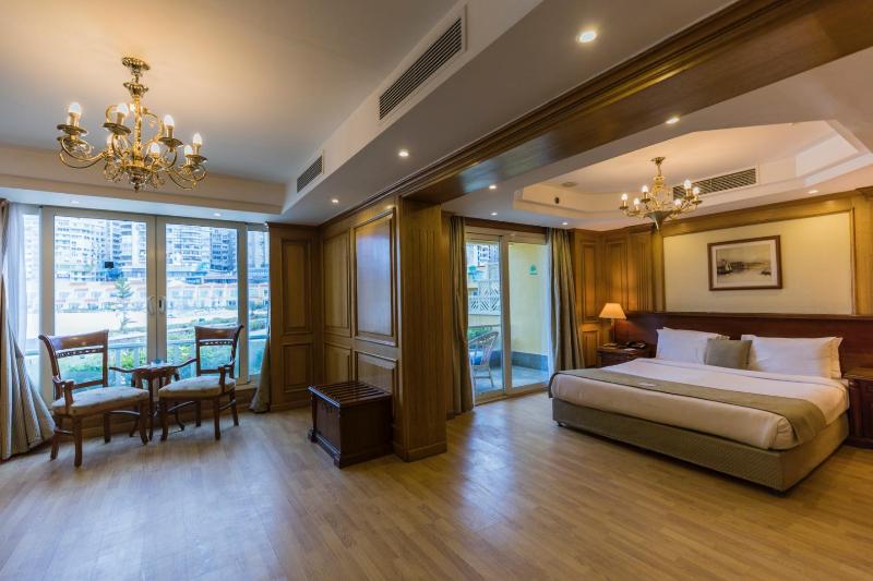 Sunrise Alex Avenue Hotel - Oda