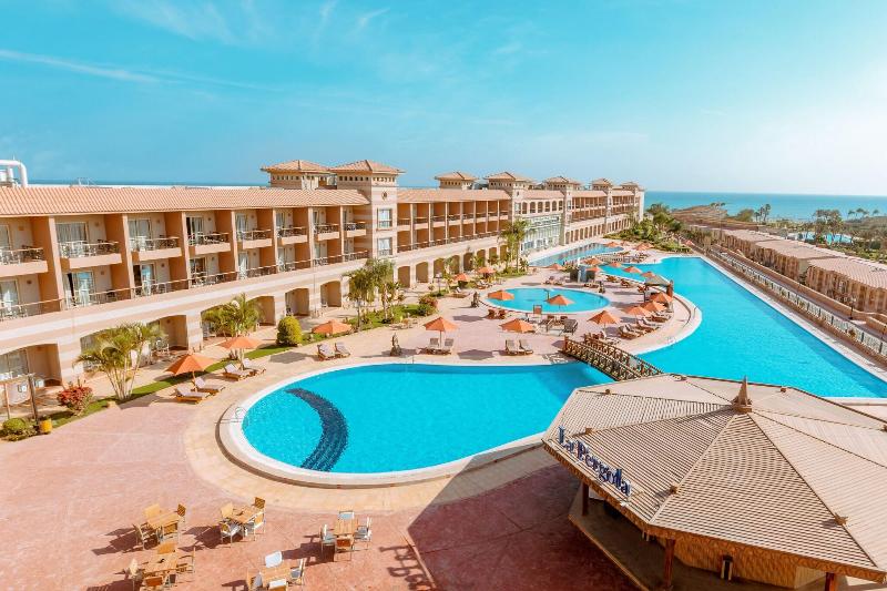 Coral Sea Beach & Aqua Park - Genel