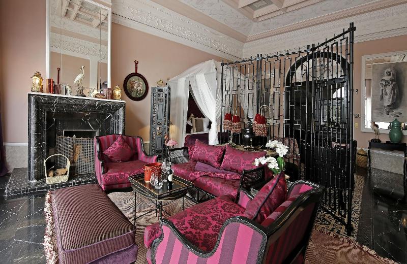 Palais Ronsard - Oda