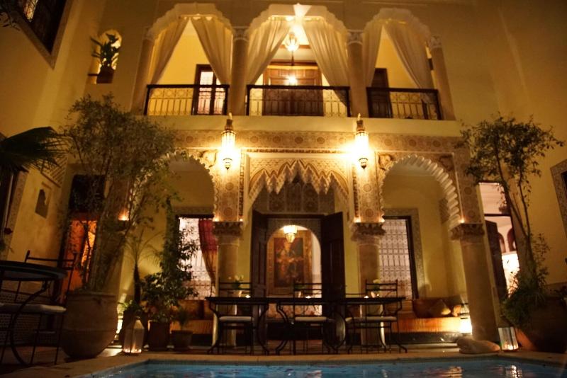 Riad Al Loune - Genel