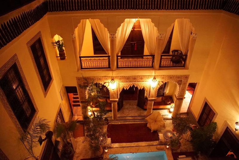Riad Al Loune - Genel