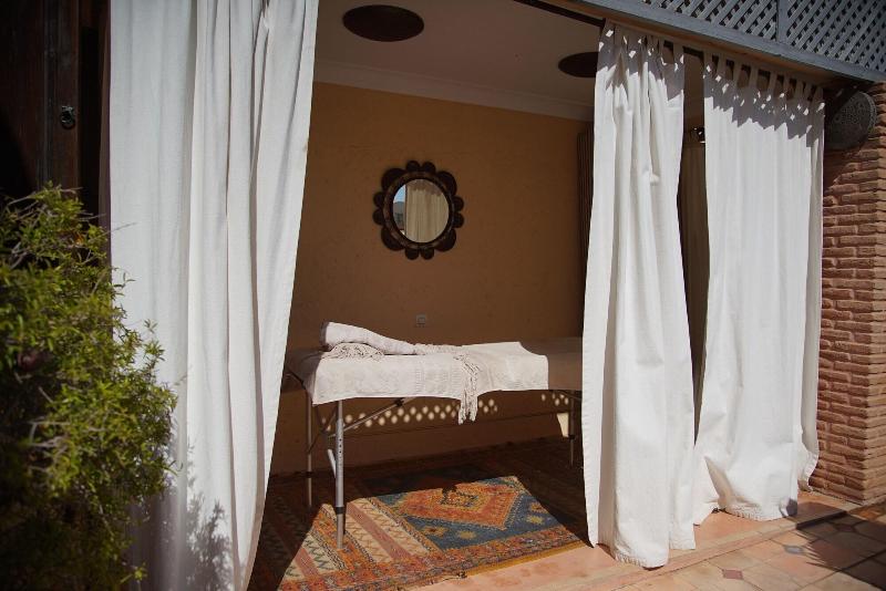Riad Al Loune - Oda
