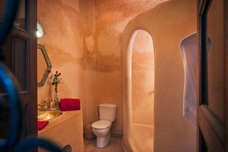 Riad Darhani - Oda