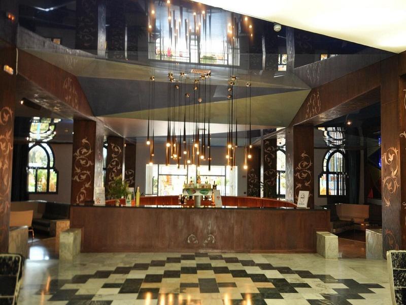 Palmyra Holiday Resort & Spa - Families and Couple - Lobi