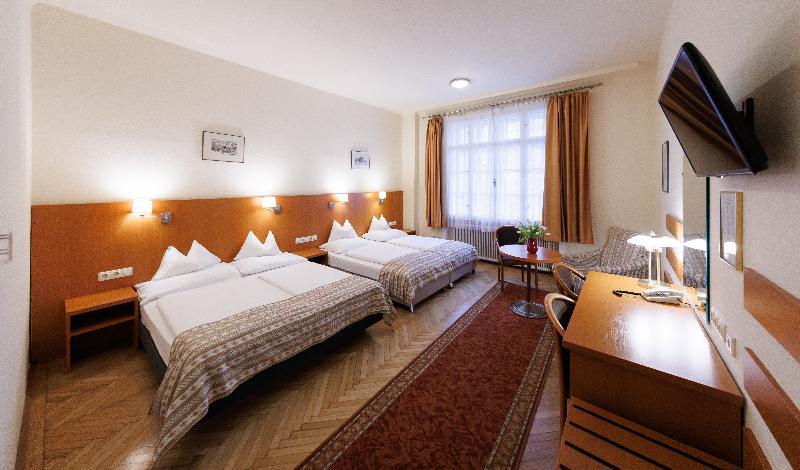 Hotel Pension Continental - Oda