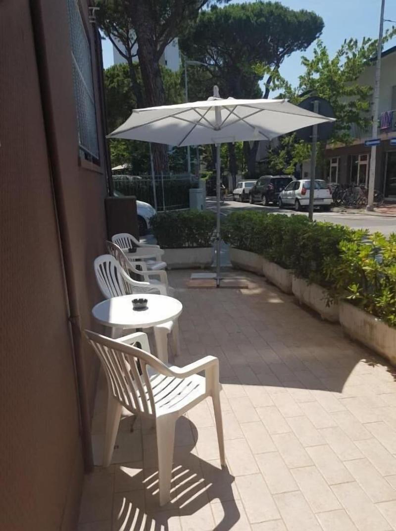 Hotel Byron - Lobi