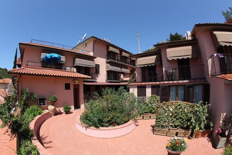 Hotel Lo Scirocco - Genel