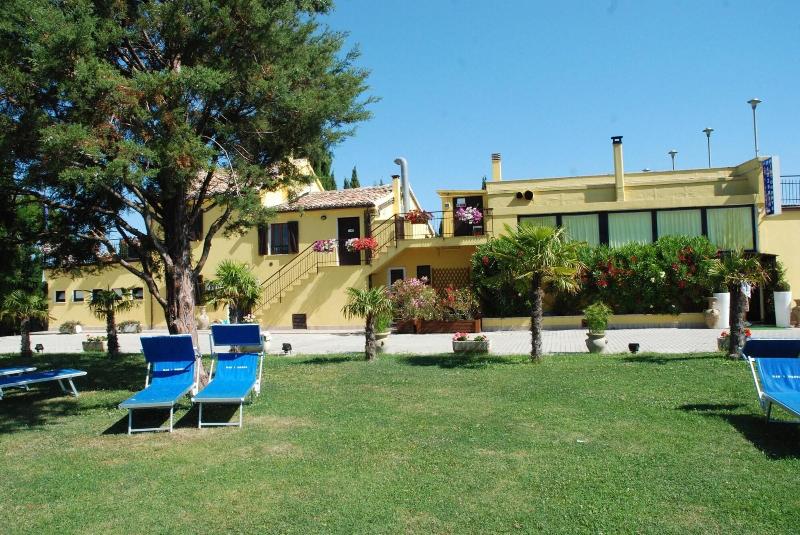 Hotel Marysierra - Genel