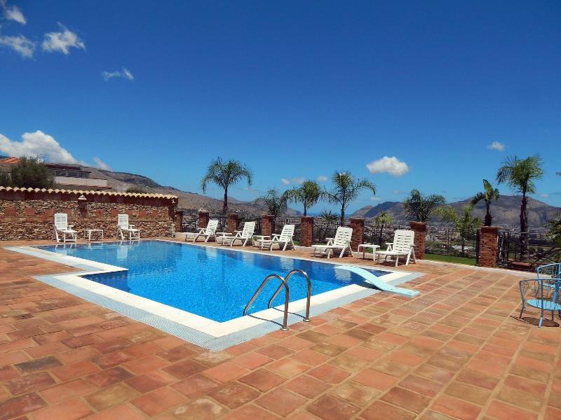 B&B Sole e Luna - Genel