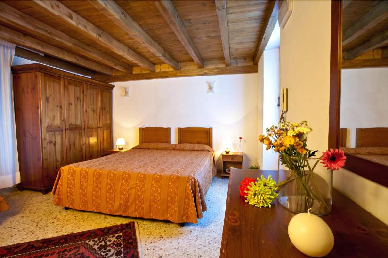 Camere Di Ulisse - Oda