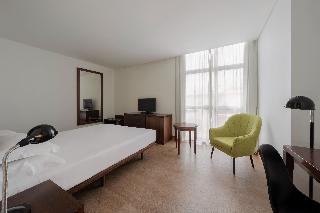 Neat Hotel Avenida fotoÄŸrafÄ±