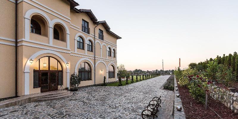 Country Spa Retreat - Genel
