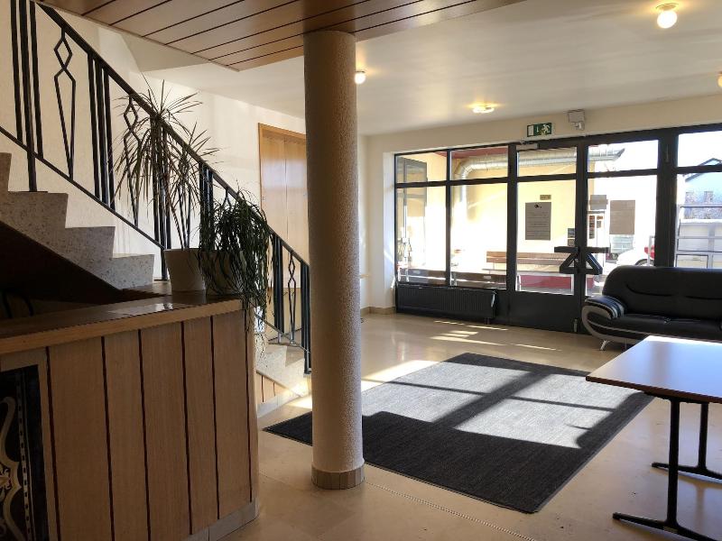 Escale Hôtel - Lobi