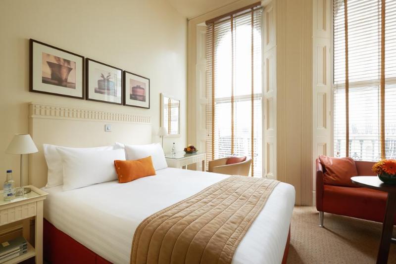 Kensington House Hotel - Genel