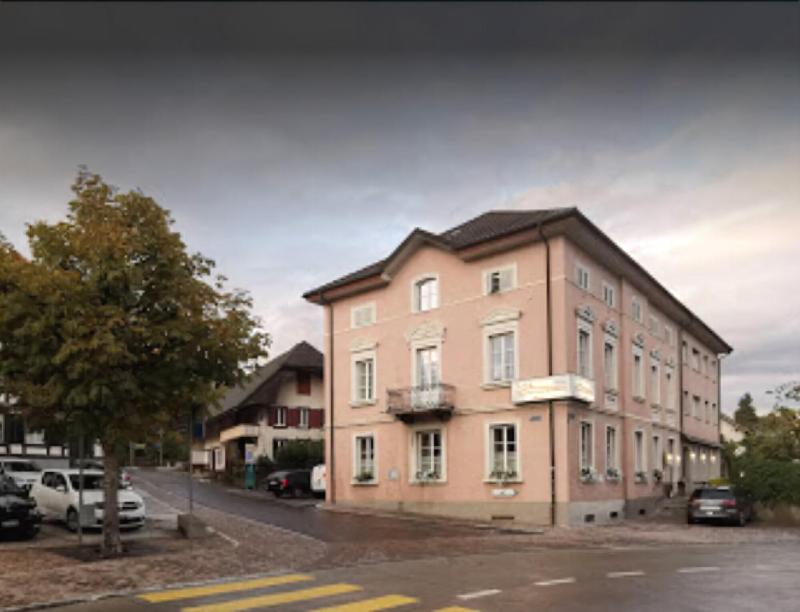 Hotel Restaurant Jura - Genel