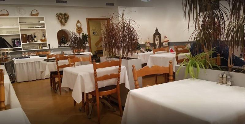 Hotel Restaurant Jura - Restoran