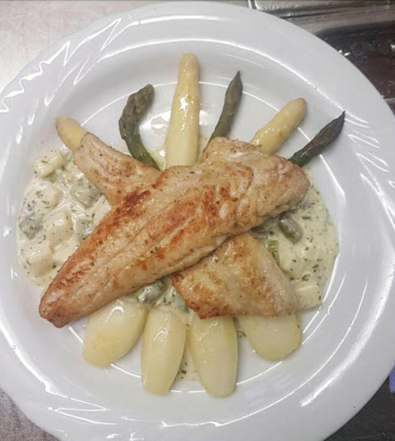 Hotel Restaurant Jura - Restoran