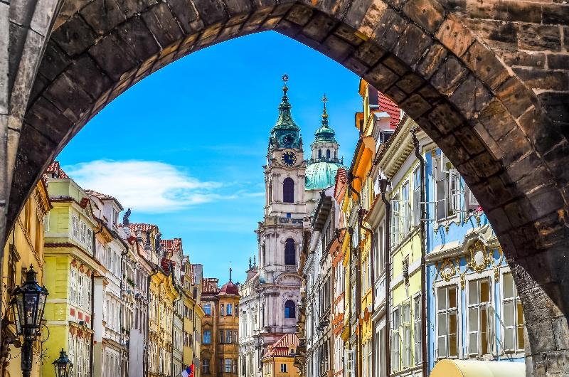 Charles Bridge Economic Hostel - Genel