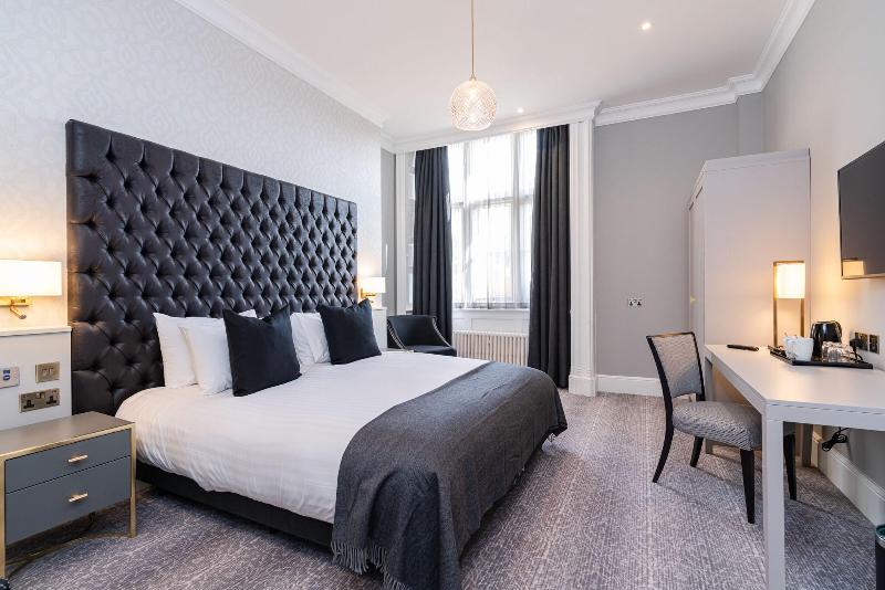 Easthampstead Park - Re opening Nov2020 after full - Oda