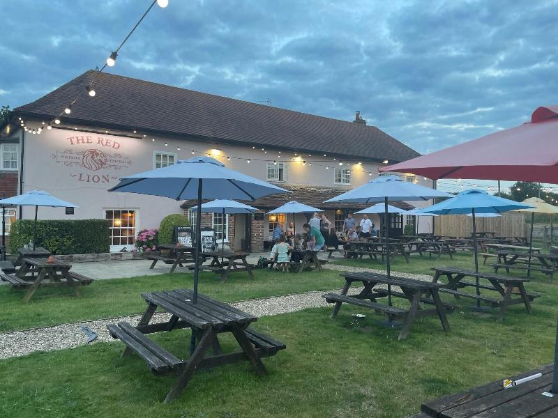 The Red Lion - Genel