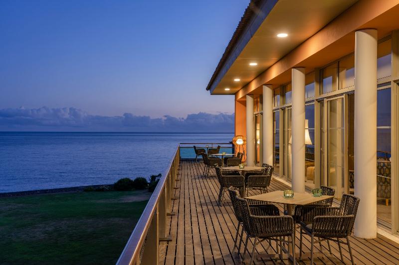 Terceira Mar Hotel - Teras