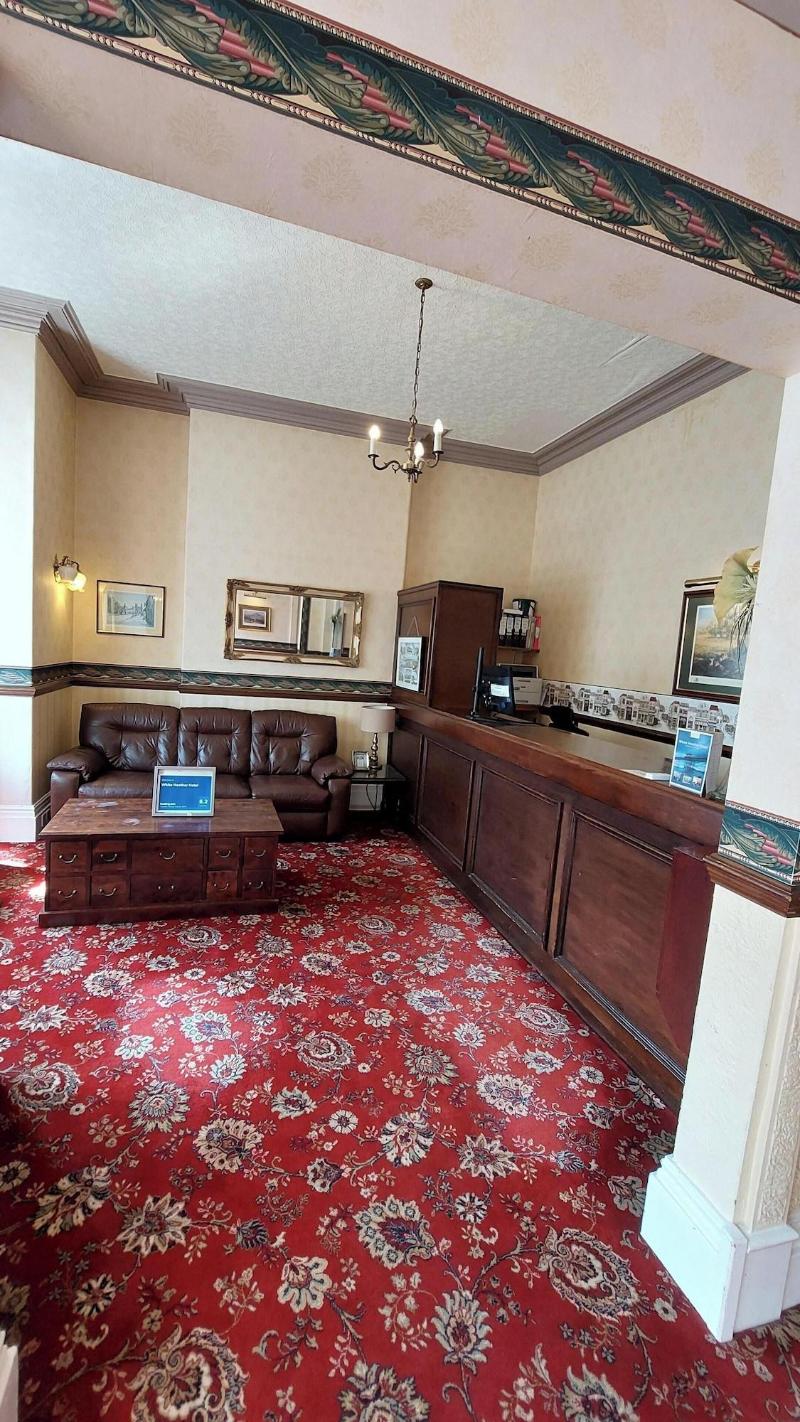 White Heather Hotel - Lobi
