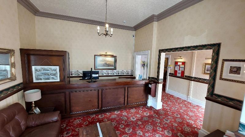 White Heather Hotel - Lobi