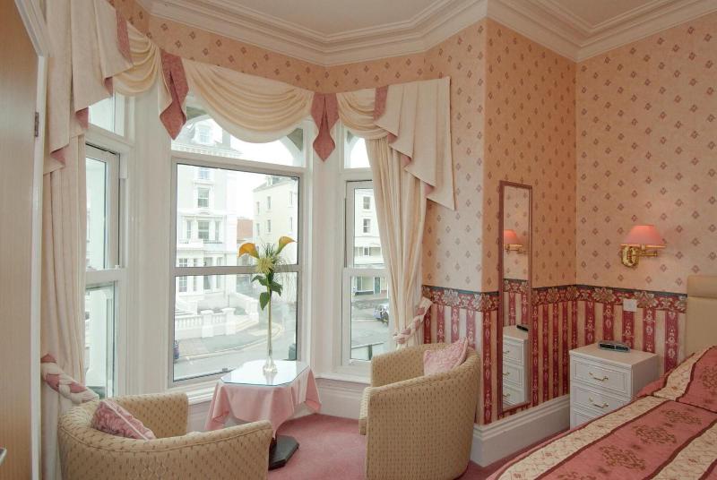 White Heather Hotel - Oda
