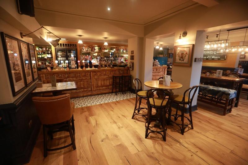 Green Lodge, Wirral by Marston's Inns - Bar