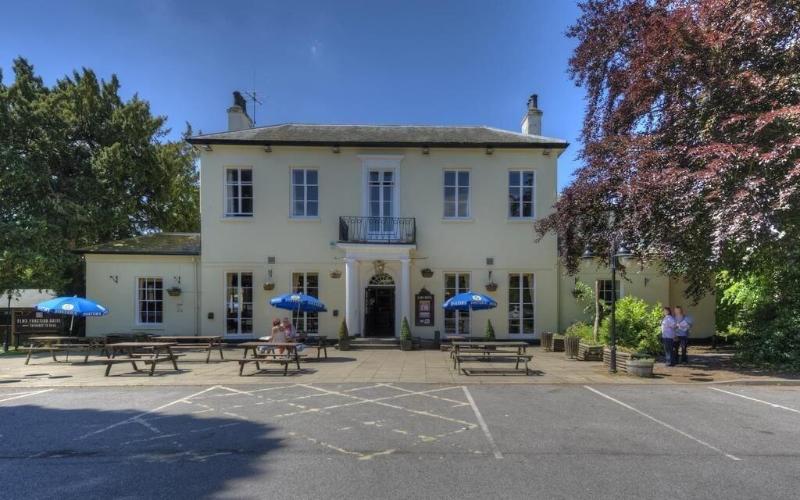 The Elms Hotel - Genel
