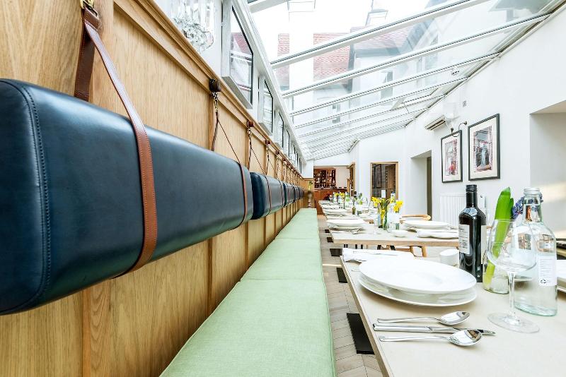 Burnside Hotel - Bar