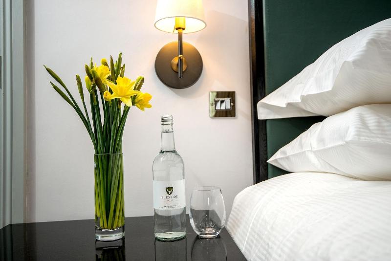 Burnside Hotel - Oda