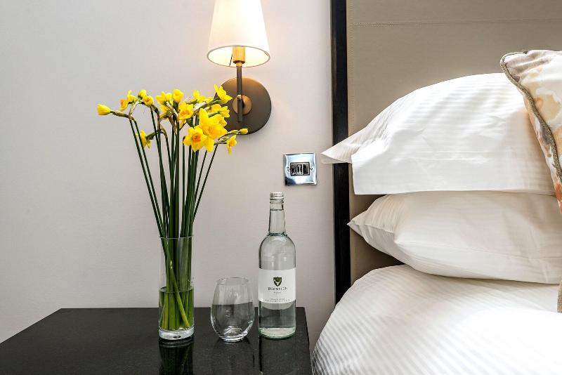Burnside Hotel - Oda