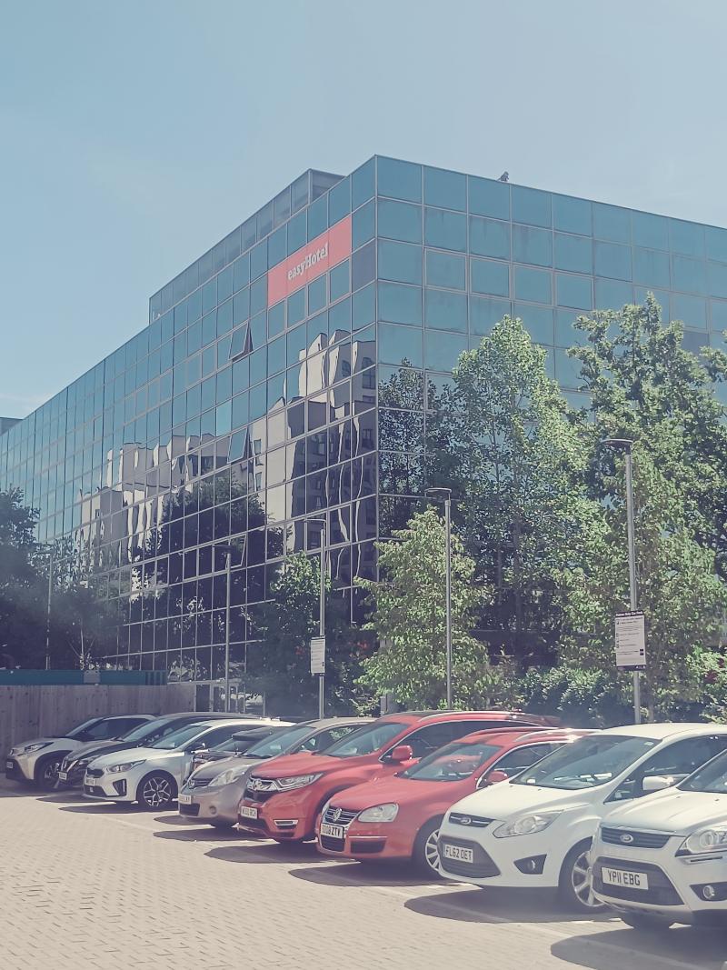 easyHotel Milton Keynes - Genel