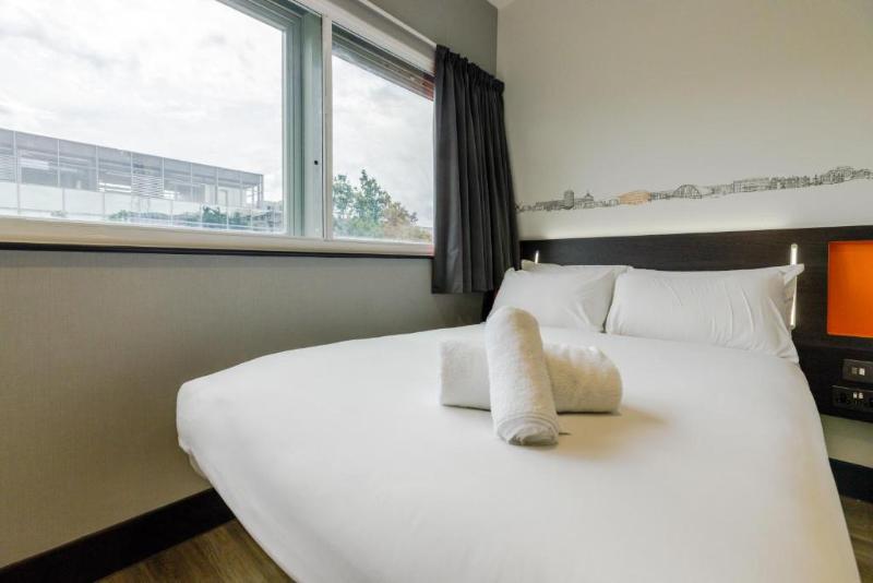 easyHotel Milton Keynes - Oda