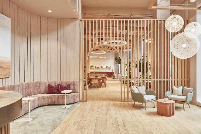 Ark Canary Wharf - Lobi