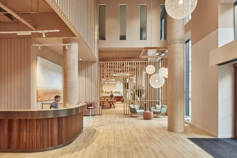 Ark Canary Wharf - Lobi