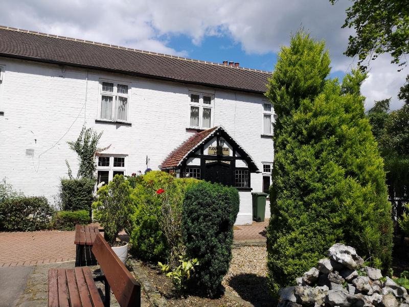 Tudor Lodge Hotel - Genel